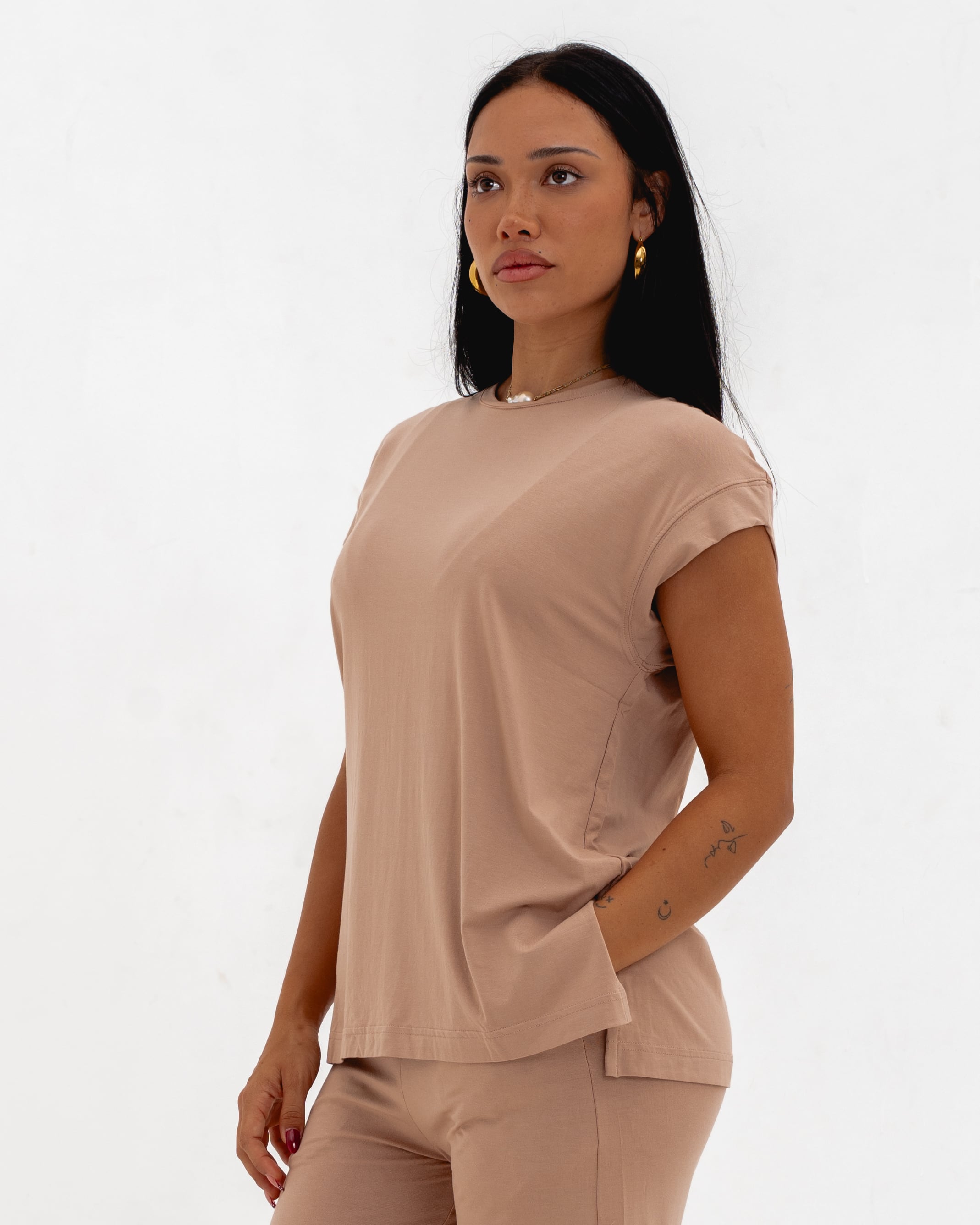 LONG T-SHIRT NO SLEEVE